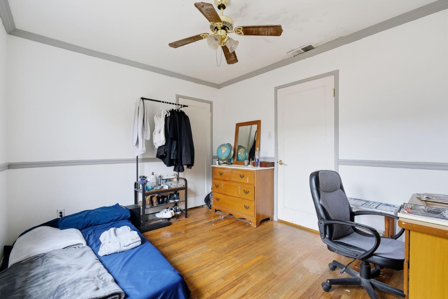 Detail Gallery Image 9 of 18 For 82 Magellan Ave, San Jose,  CA 95116 - 3 Beds | 1 Baths