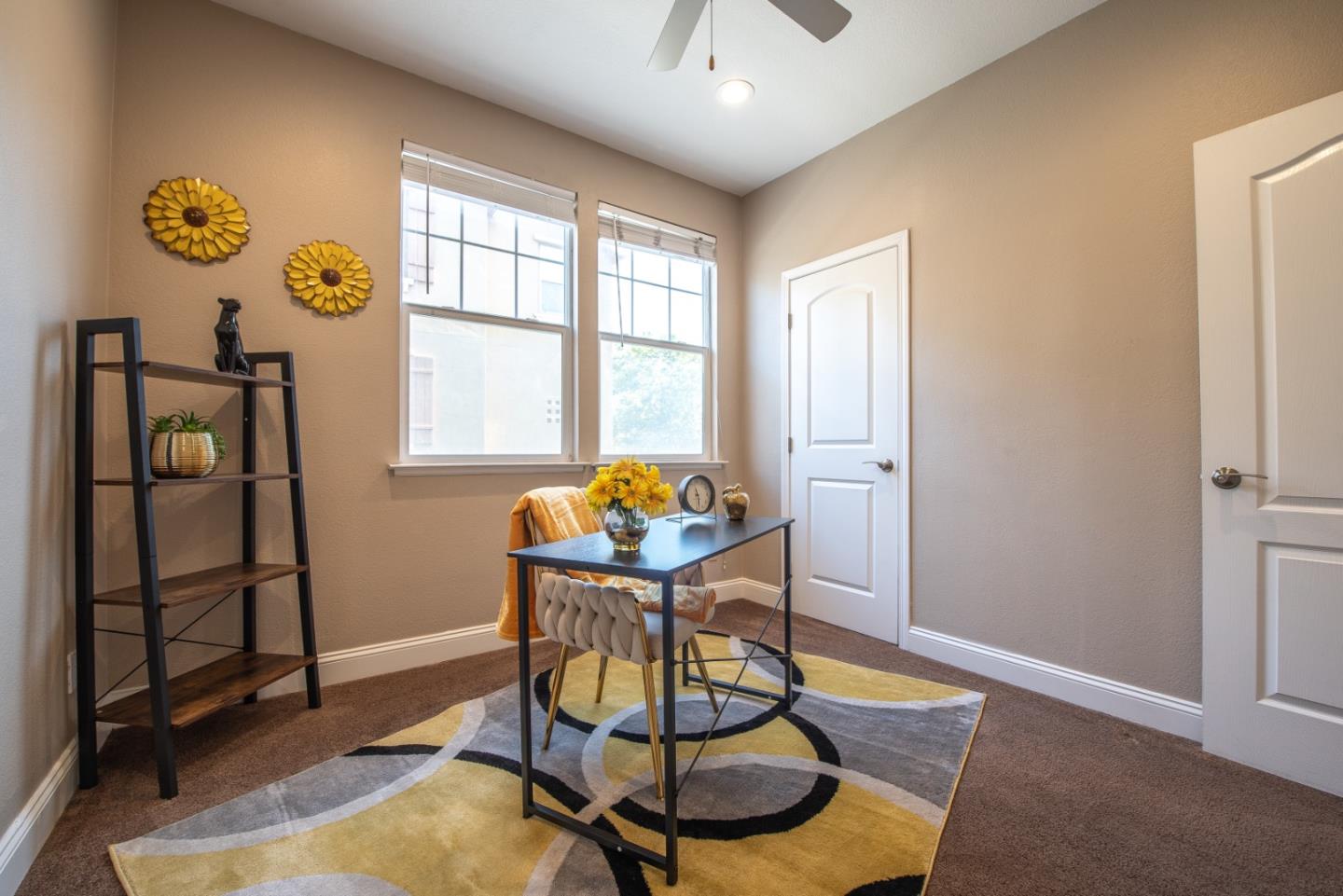 Detail Gallery Image 14 of 31 For 347 Bella Ridge Ter, San Jose,  CA 95125 - 4 Beds | 4 Baths