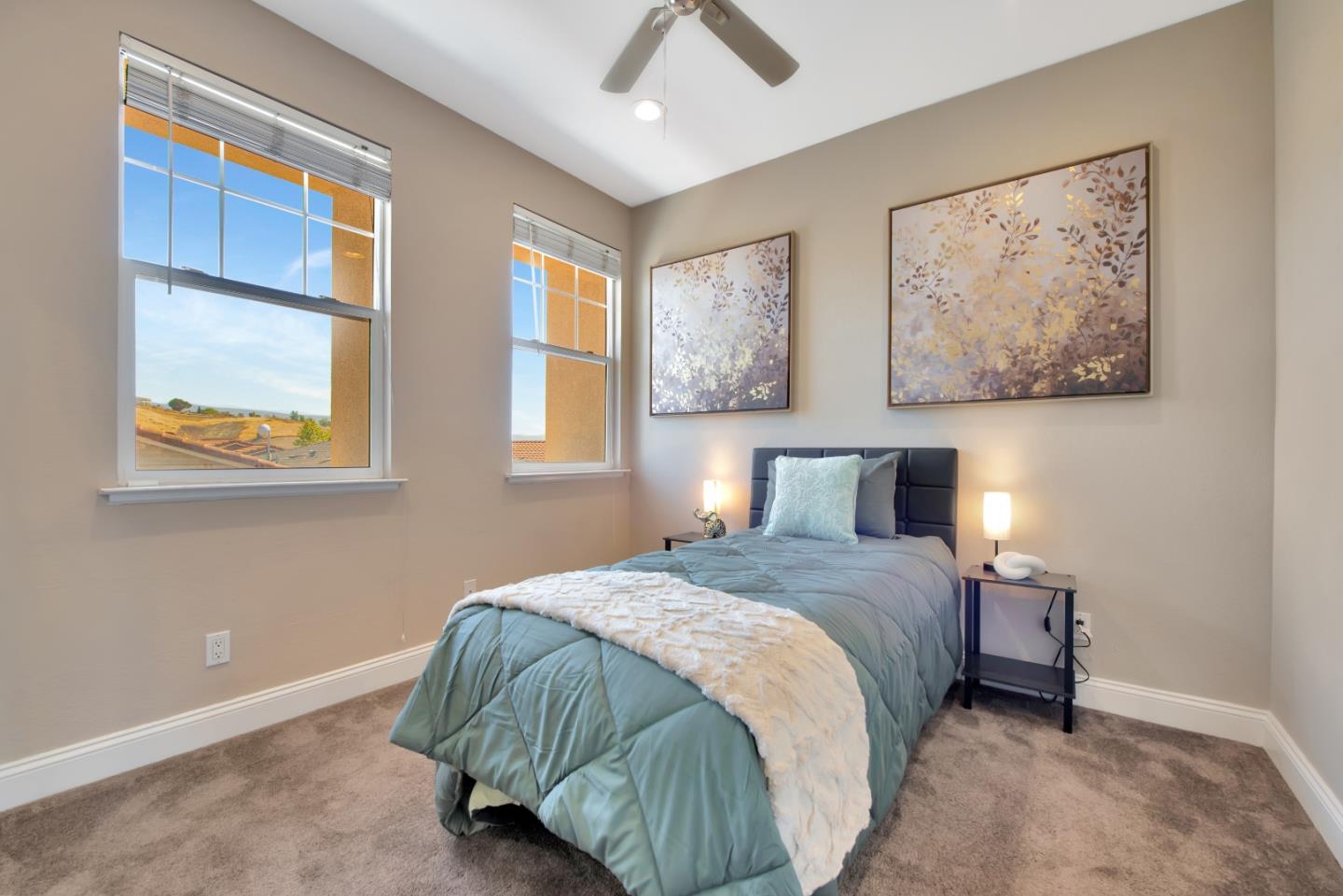 Detail Gallery Image 19 of 31 For 347 Bella Ridge Ter, San Jose,  CA 95125 - 4 Beds | 4 Baths