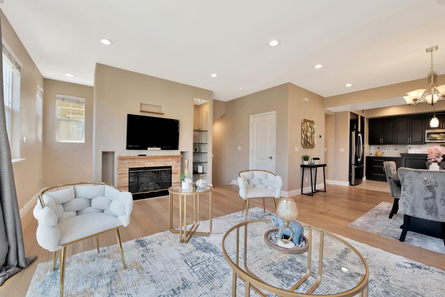 Detail Gallery Image 4 of 31 For 347 Bella Ridge Ter, San Jose,  CA 95125 - 4 Beds | 4 Baths