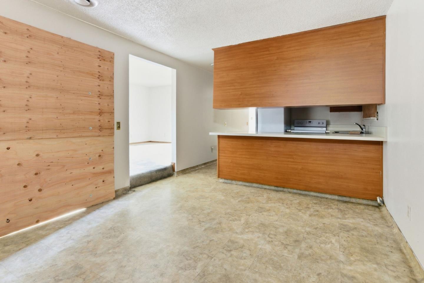 Detail Gallery Image 10 of 24 For 1460 Mescal St, Seaside,  CA 93955 - 3 Beds | 2 Baths