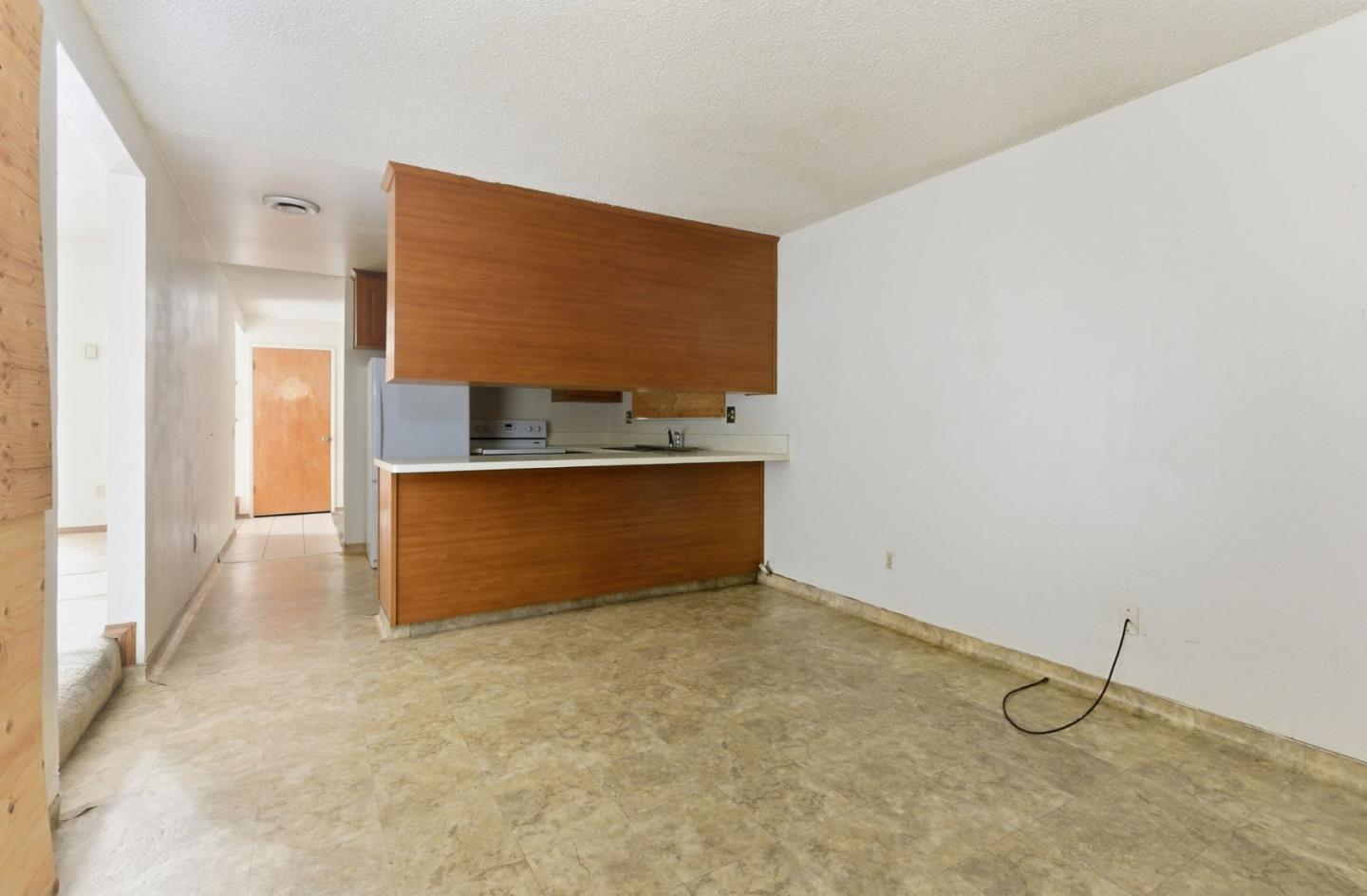 Detail Gallery Image 12 of 24 For 1460 Mescal St, Seaside,  CA 93955 - 3 Beds | 2 Baths