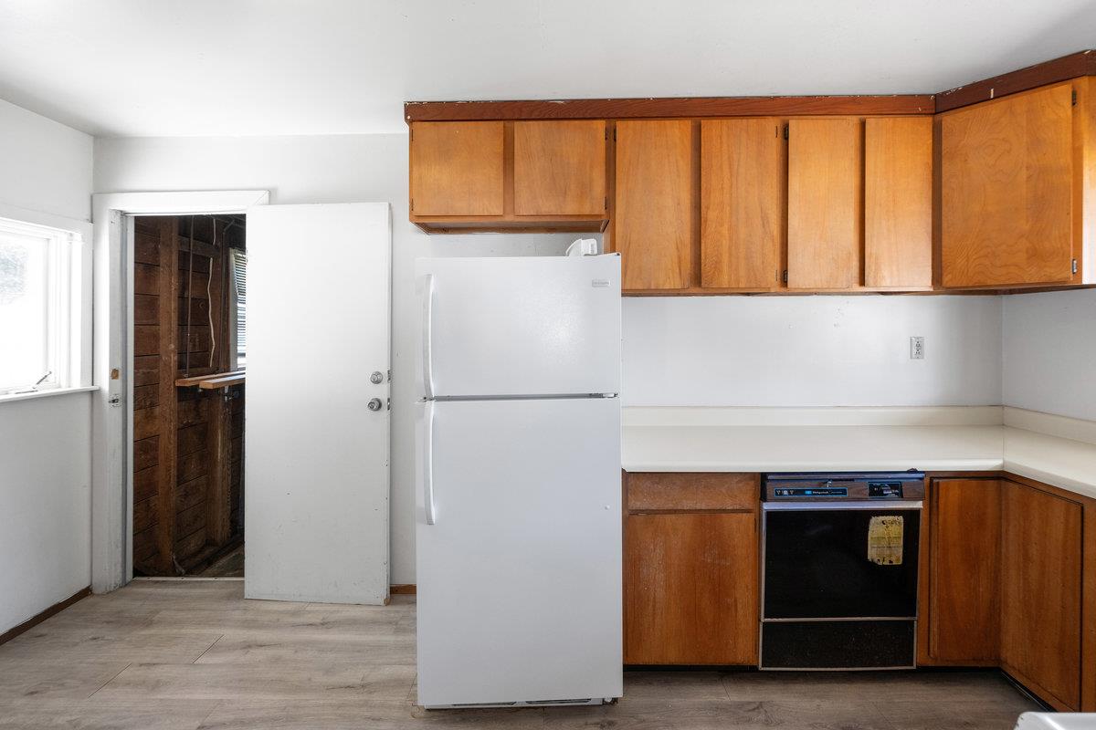 Detail Gallery Image 9 of 17 For 2210 Menalto Ave, East Palo Alto,  CA 94303 - 2 Beds | 1 Baths