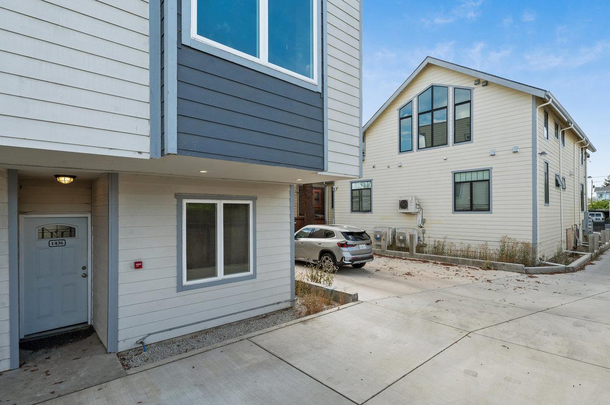 Detail Gallery Image 27 of 50 For 1432 8th Ave, Oakland,  CA 94606 - 3 Beds | 3 Baths