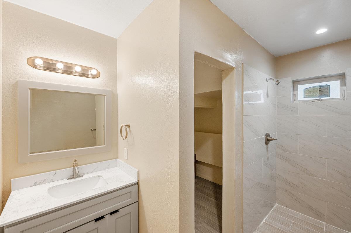 Detail Gallery Image 48 of 50 For 1432 8th Ave, Oakland,  CA 94606 - 3 Beds | 3 Baths