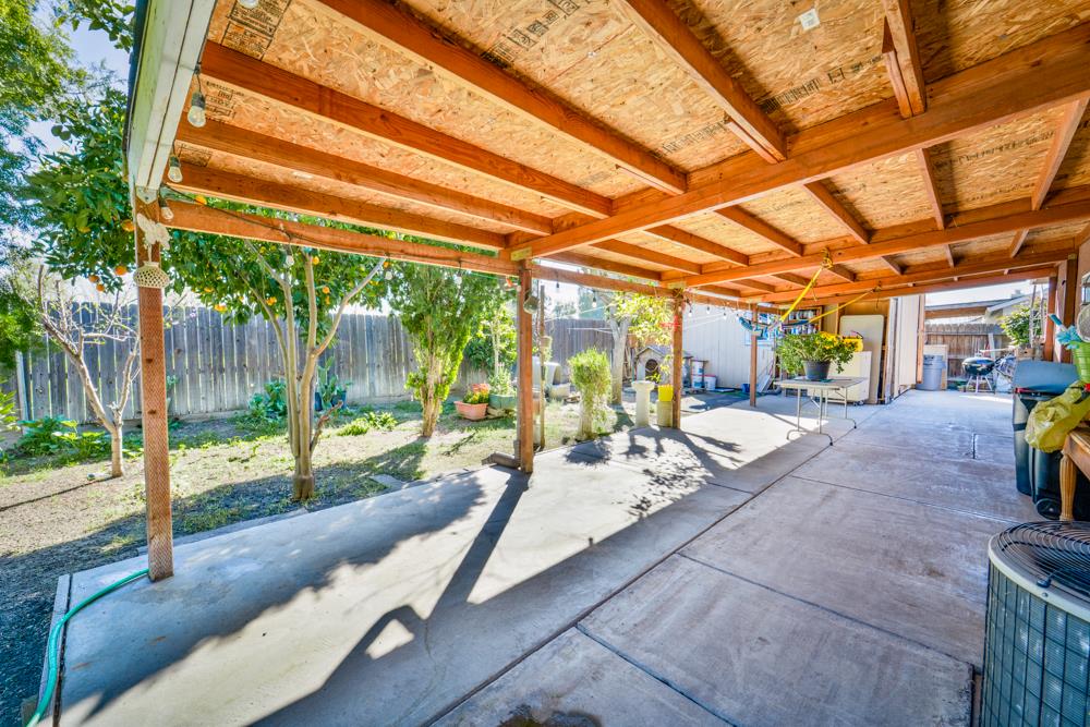 Detail Gallery Image 32 of 38 For 1951 Mcdonald Ave, Dos Palos,  CA 93620 - 3 Beds | 2 Baths