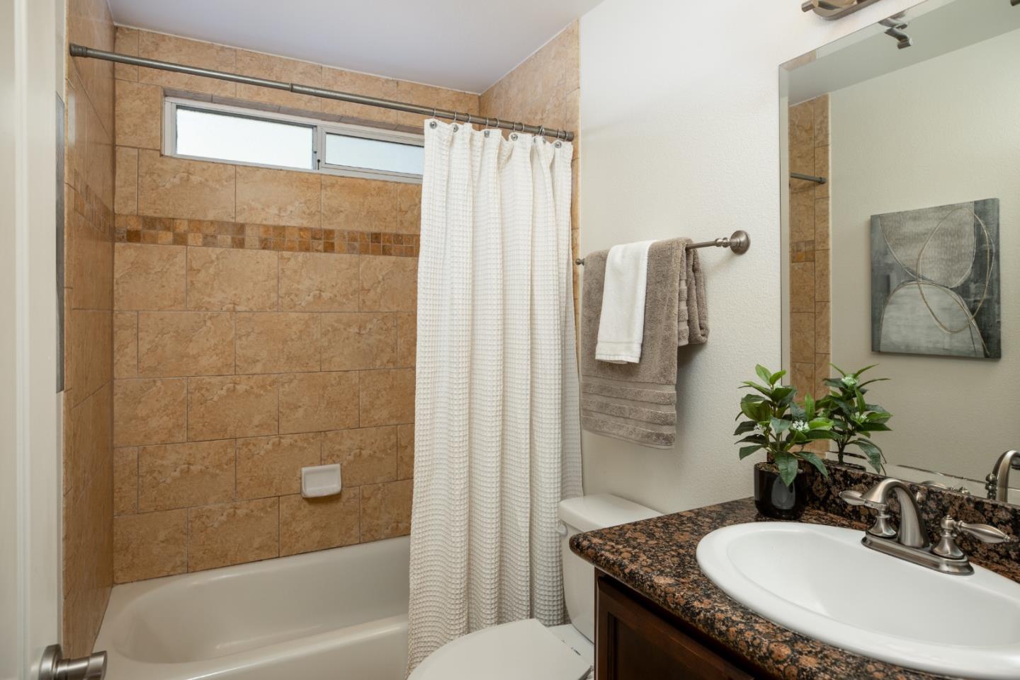 Detail Gallery Image 11 of 16 For 4970 Cherry Ave #110,  San Jose,  CA 95118 - 2 Beds | 1 Baths