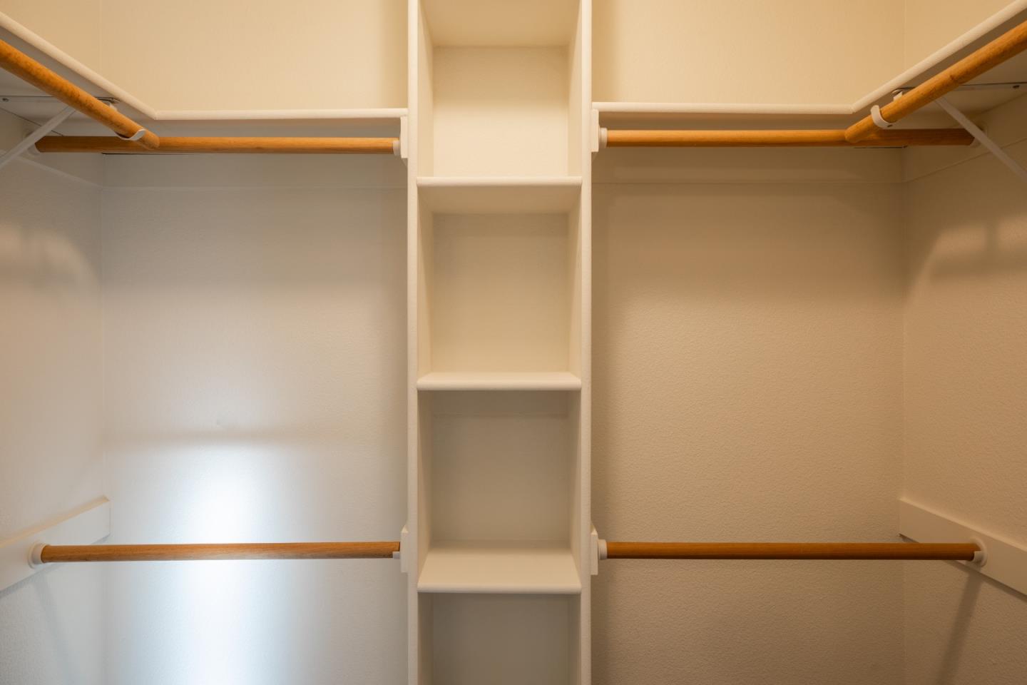 Detail Gallery Image 13 of 16 For 4970 Cherry Ave #110,  San Jose,  CA 95118 - 2 Beds | 1 Baths