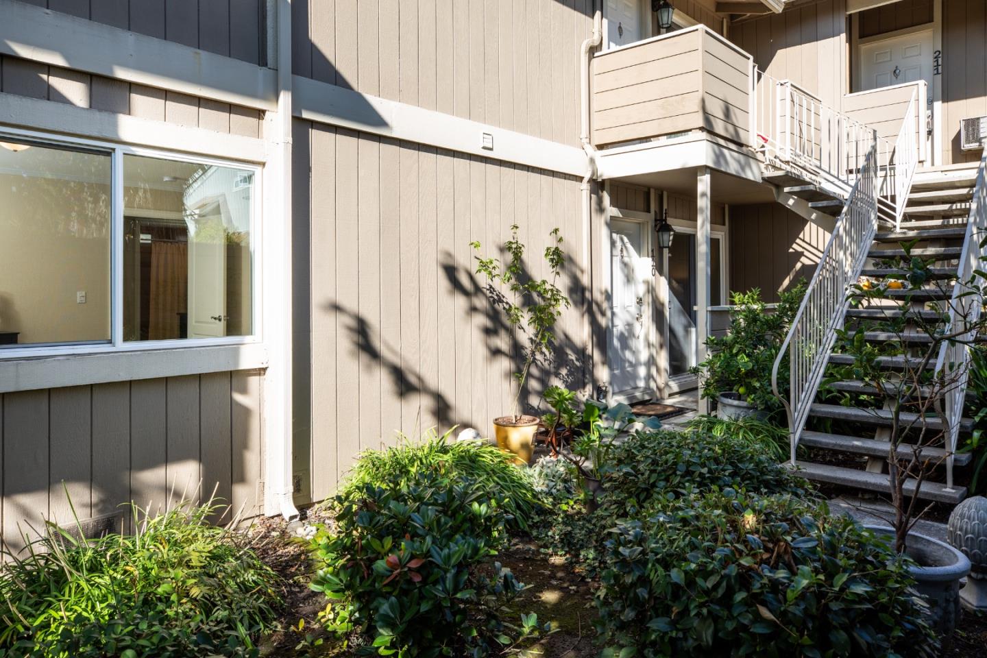 Detail Gallery Image 16 of 16 For 4970 Cherry Ave #110,  San Jose,  CA 95118 - 2 Beds | 1 Baths