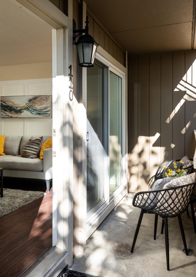 Detail Gallery Image 4 of 16 For 4970 Cherry Ave #110,  San Jose,  CA 95118 - 2 Beds | 1 Baths