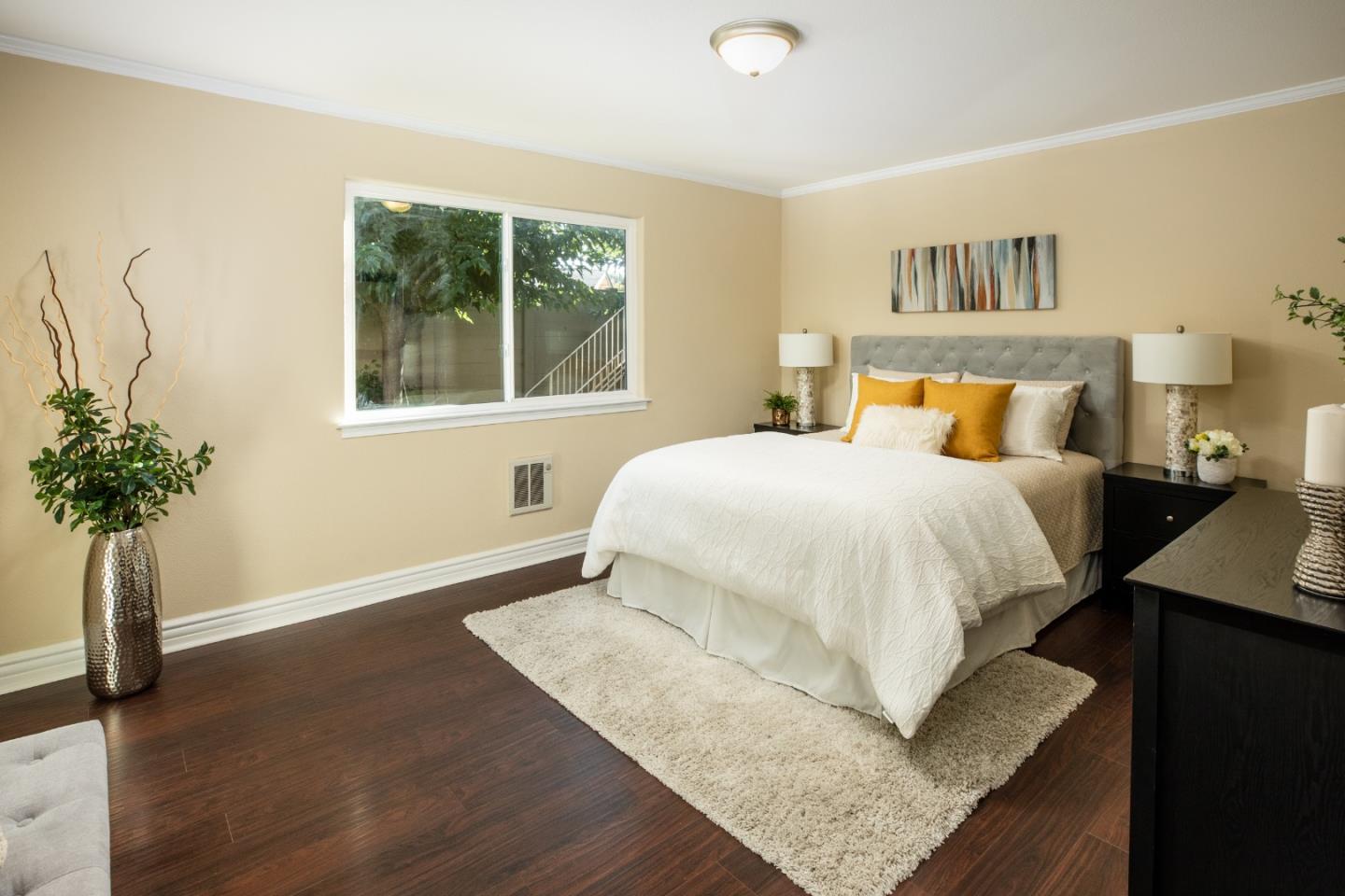 Detail Gallery Image 9 of 16 For 4970 Cherry Ave #110,  San Jose,  CA 95118 - 2 Beds | 1 Baths