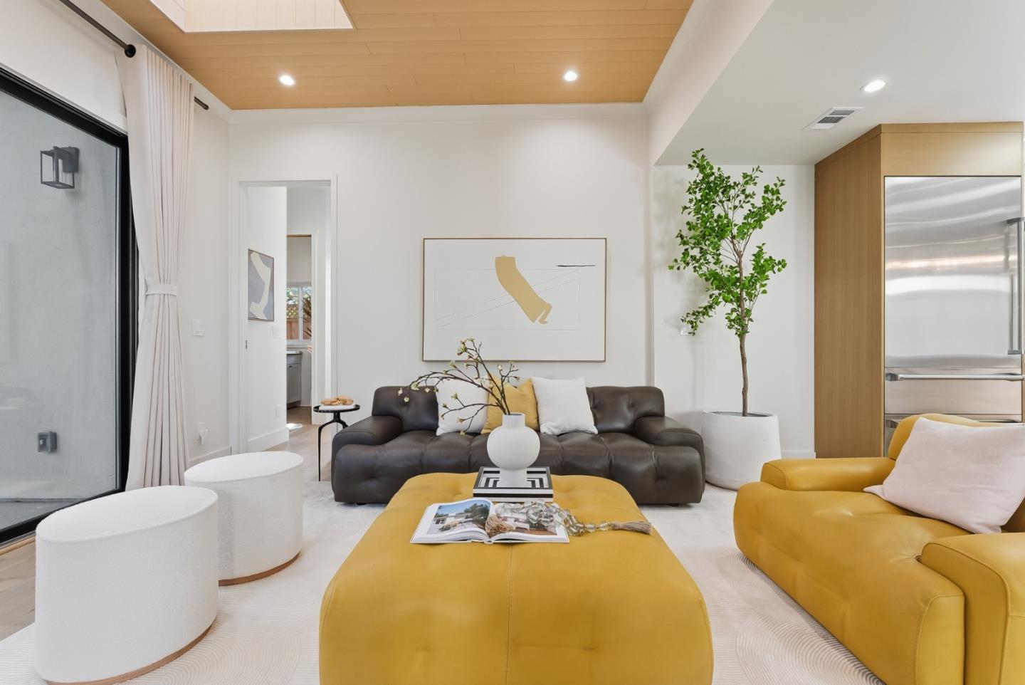 Detail Gallery Image 13 of 47 For 194 Oak Ct, Menlo Park,  CA 94025 - 3 Beds | 2 Baths