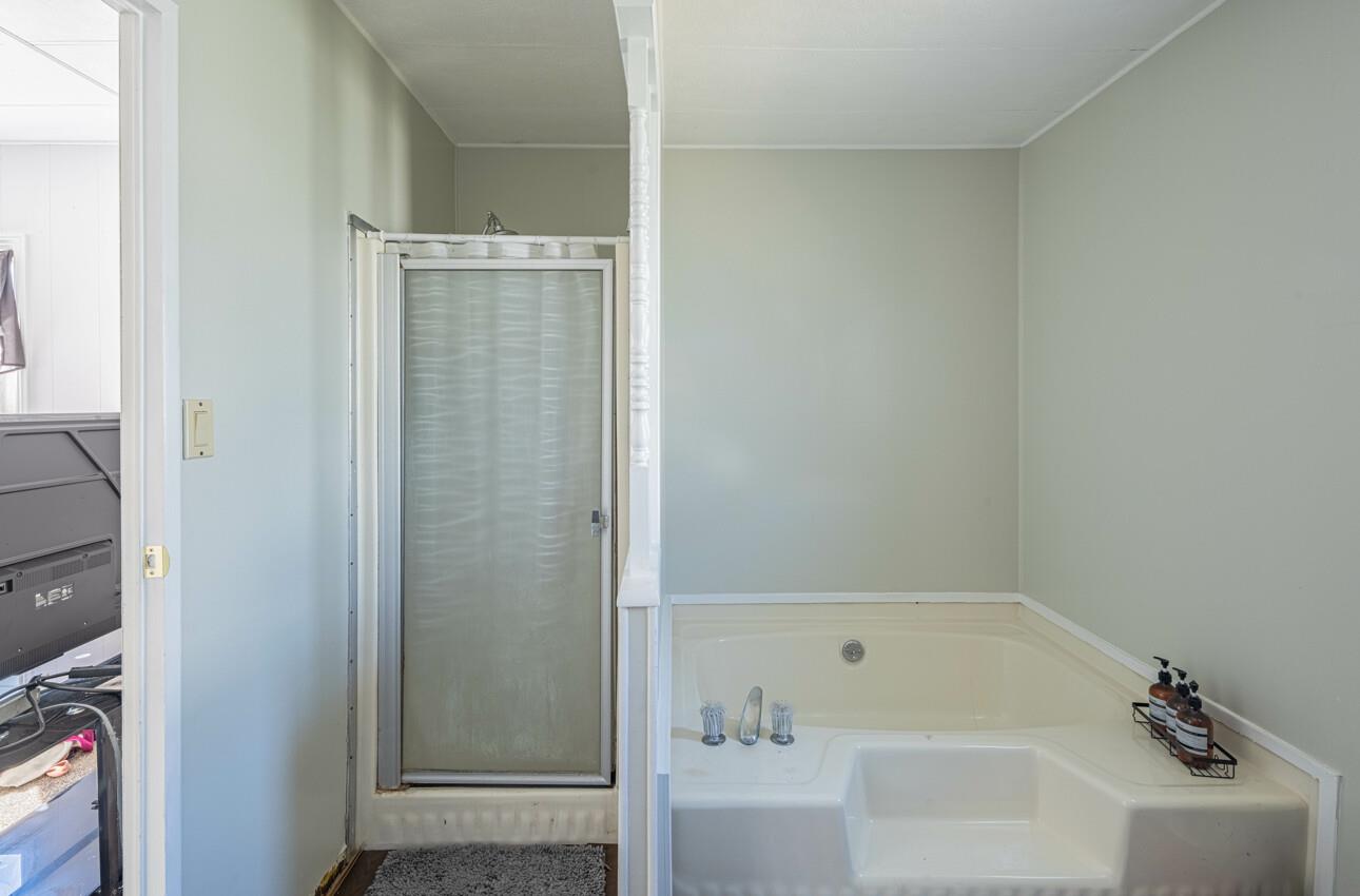 Detail Gallery Image 12 of 17 For 13538 Agua Dulce #185,  Castroville,  CA 95012 - 3 Beds | 2 Baths