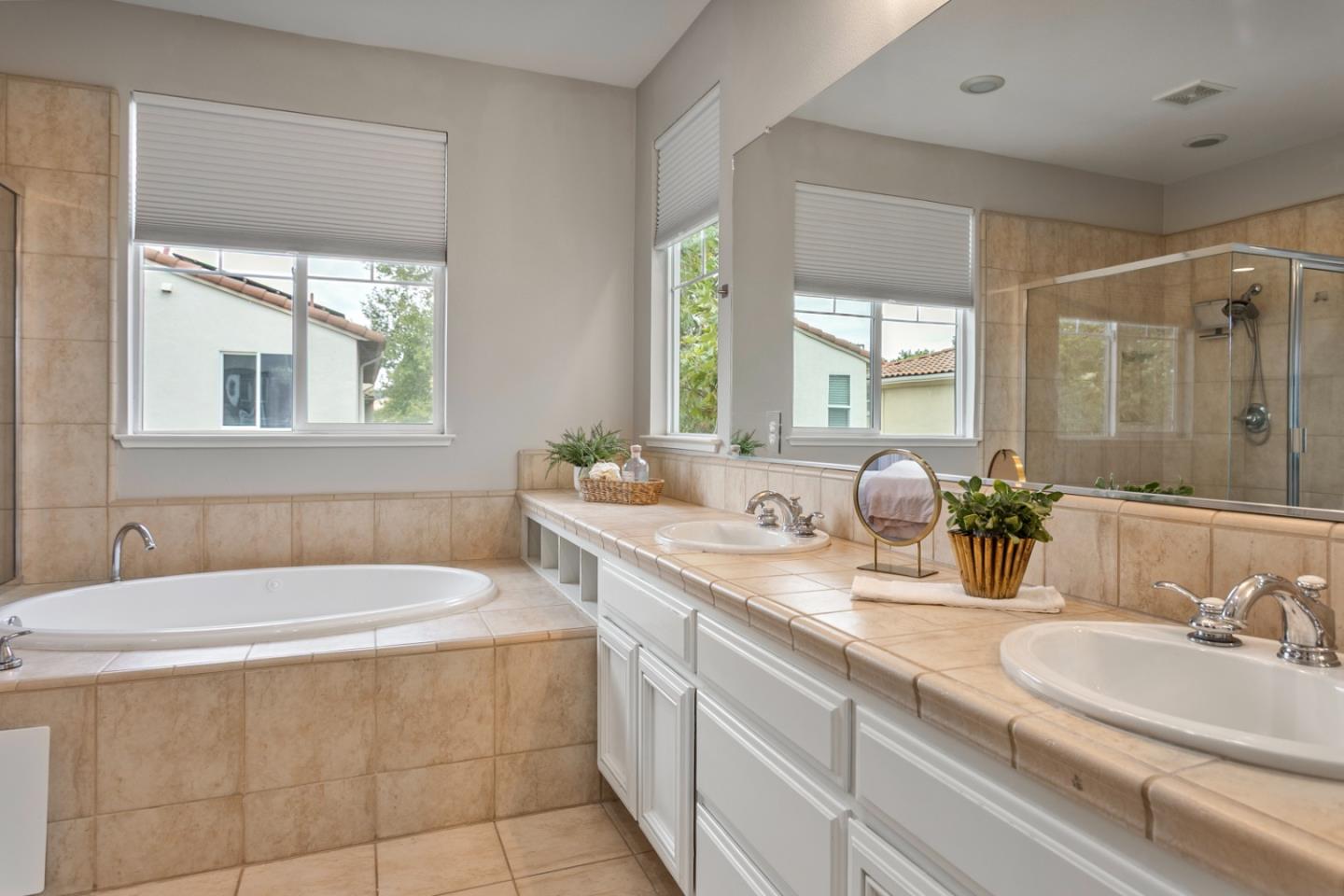 Detail Gallery Image 20 of 31 For 2107 Gullane, Gilroy,  CA 95020 - 4 Beds | 2/1 Baths