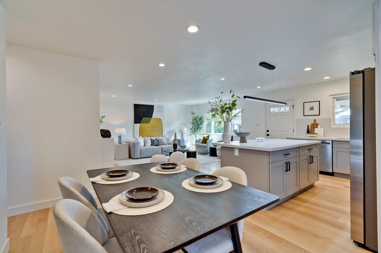 Detail Gallery Image 14 of 66 For 2183 Abbey Ln, Campbell,  CA 95008 - 3 Beds | 2 Baths