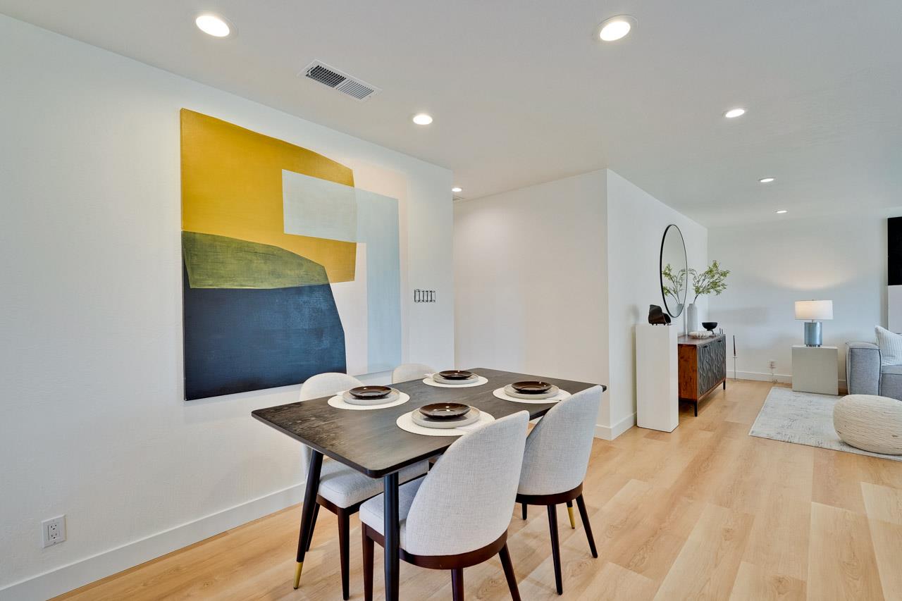 Detail Gallery Image 15 of 66 For 2183 Abbey Ln, Campbell,  CA 95008 - 3 Beds | 2 Baths