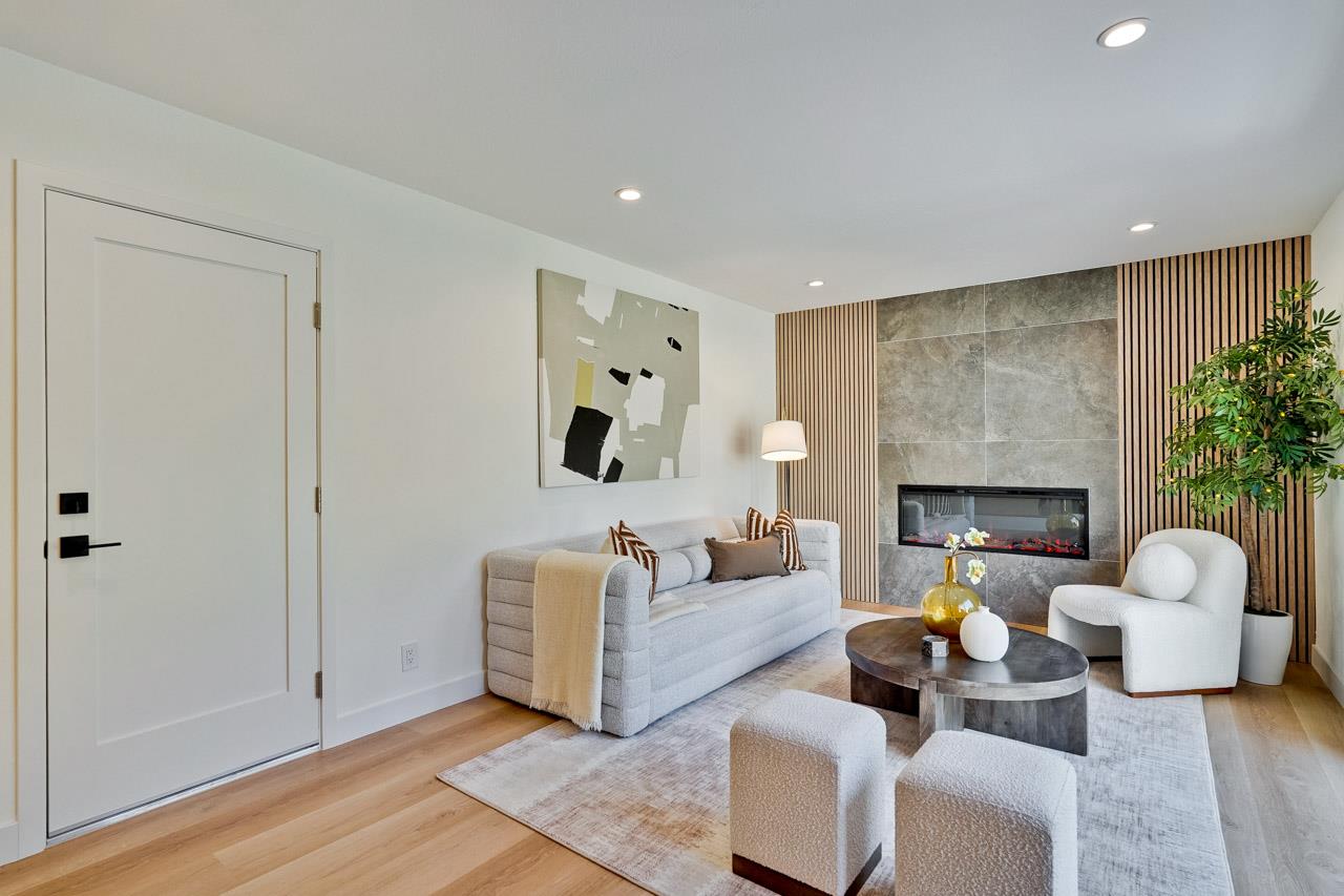 Detail Gallery Image 18 of 66 For 2183 Abbey Ln, Campbell,  CA 95008 - 3 Beds | 2 Baths