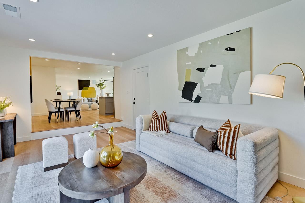 Detail Gallery Image 19 of 66 For 2183 Abbey Ln, Campbell,  CA 95008 - 3 Beds | 2 Baths