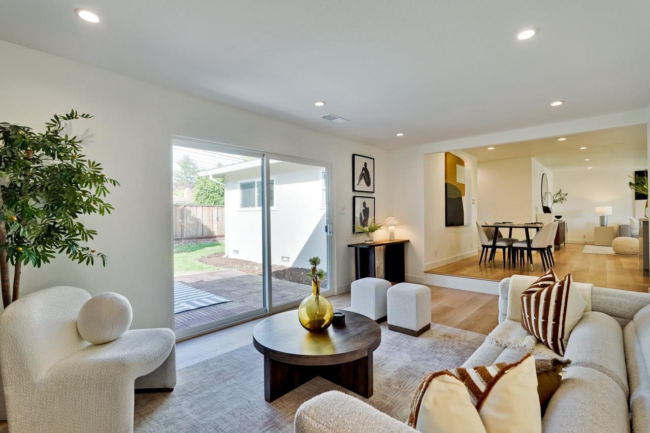 Detail Gallery Image 20 of 66 For 2183 Abbey Ln, Campbell,  CA 95008 - 3 Beds | 2 Baths