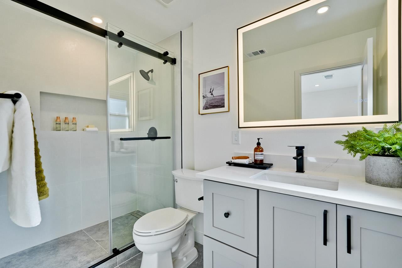 Detail Gallery Image 45 of 66 For 2183 Abbey Ln, Campbell,  CA 95008 - 3 Beds | 2 Baths