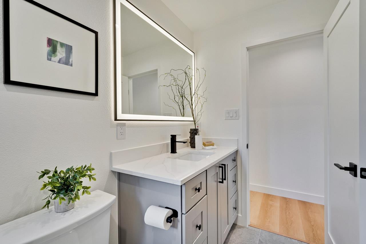 Detail Gallery Image 50 of 66 For 2183 Abbey Ln, Campbell,  CA 95008 - 3 Beds | 2 Baths