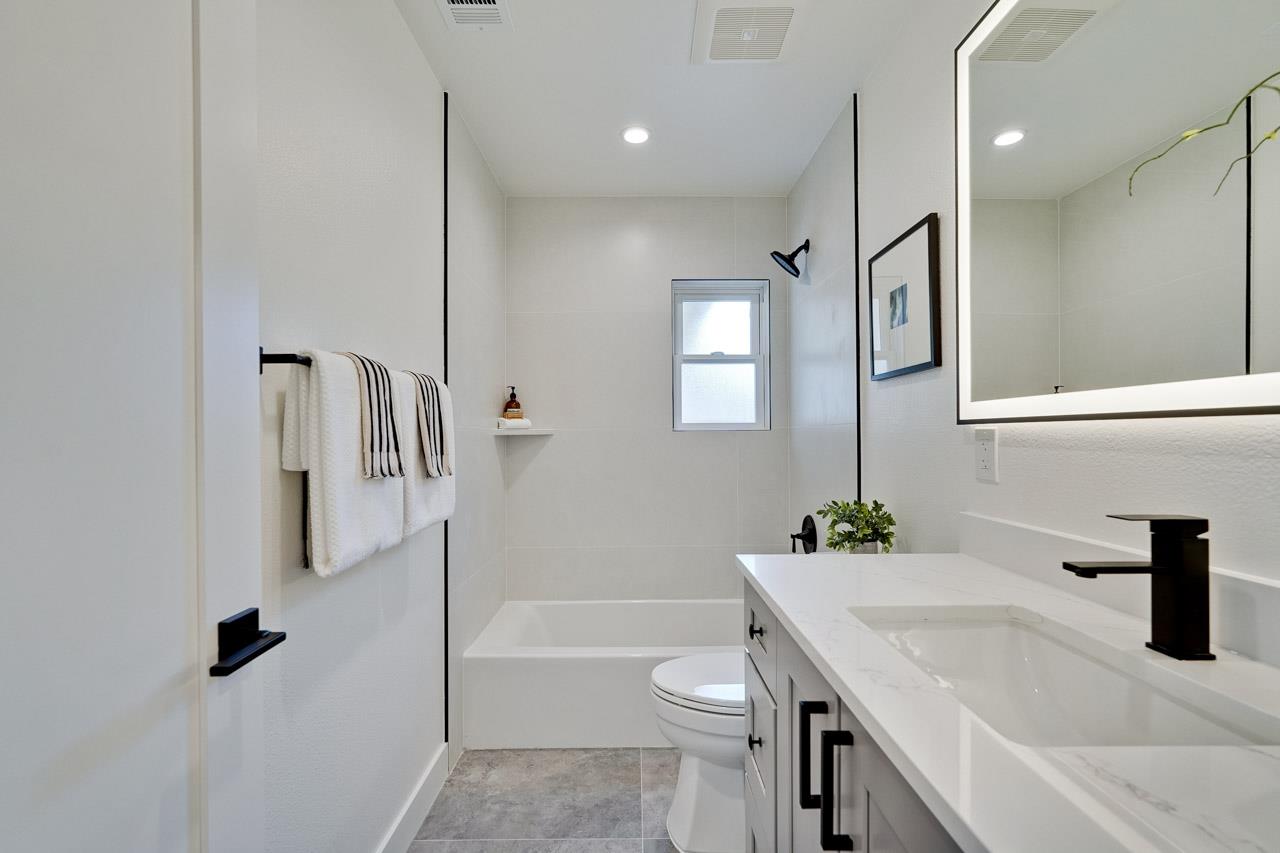 Detail Gallery Image 52 of 66 For 2183 Abbey Ln, Campbell,  CA 95008 - 3 Beds | 2 Baths