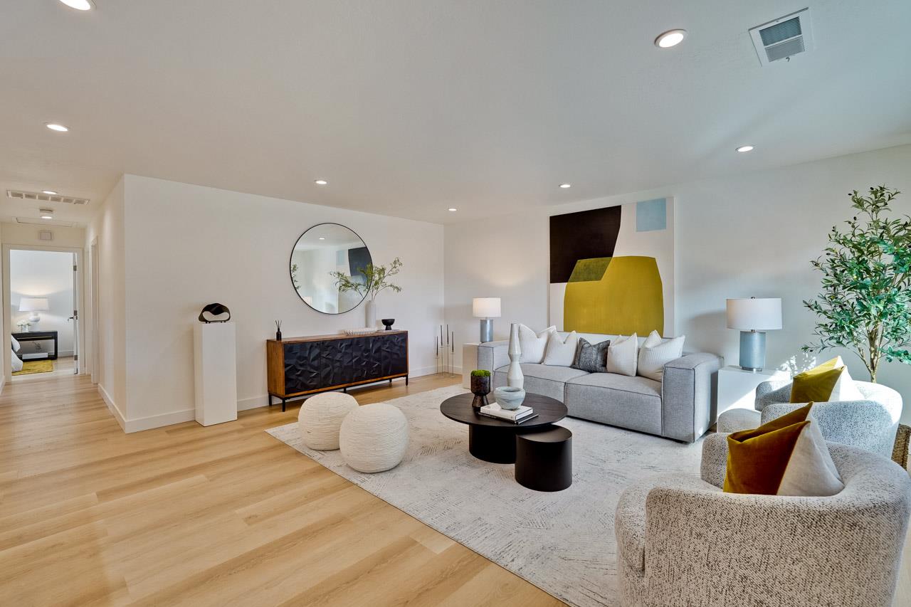 Detail Gallery Image 6 of 66 For 2183 Abbey Ln, Campbell,  CA 95008 - 3 Beds | 2 Baths