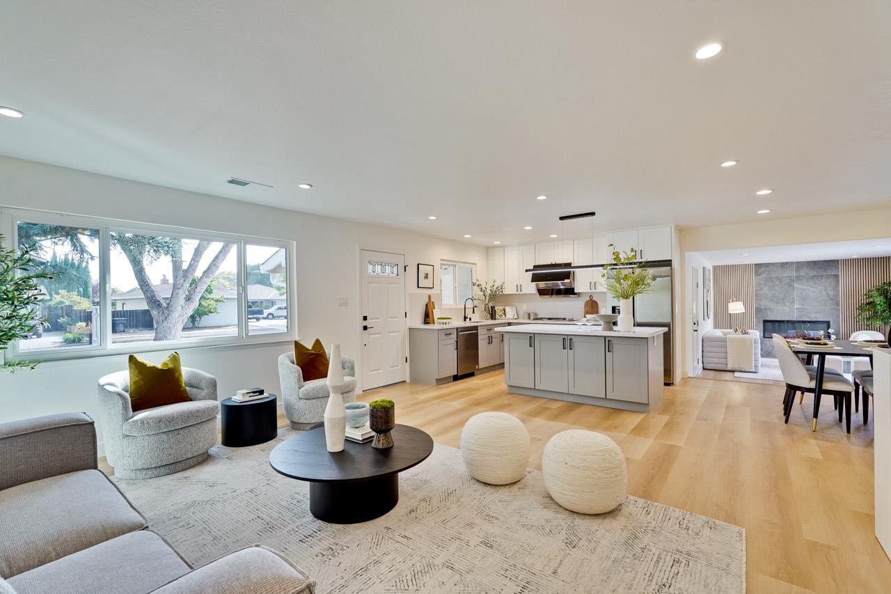 Detail Gallery Image 8 of 66 For 2183 Abbey Ln, Campbell,  CA 95008 - 3 Beds | 2 Baths