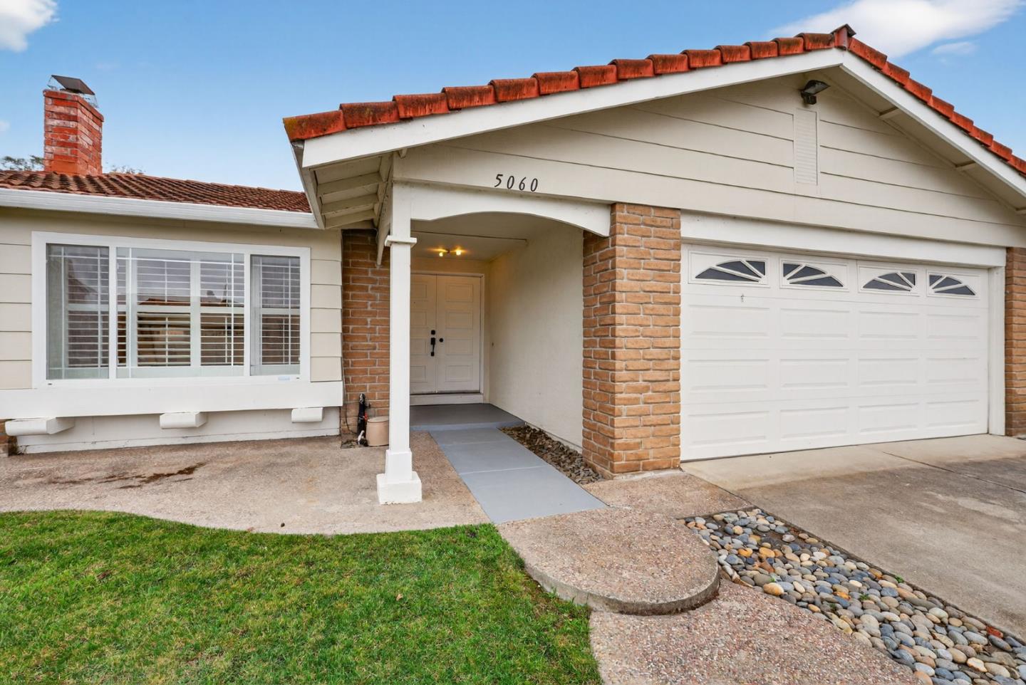 Detail Gallery Image 14 of 63 For 5060 Anaheim Loop, Union City,  CA 94587 - 4 Beds | 2 Baths