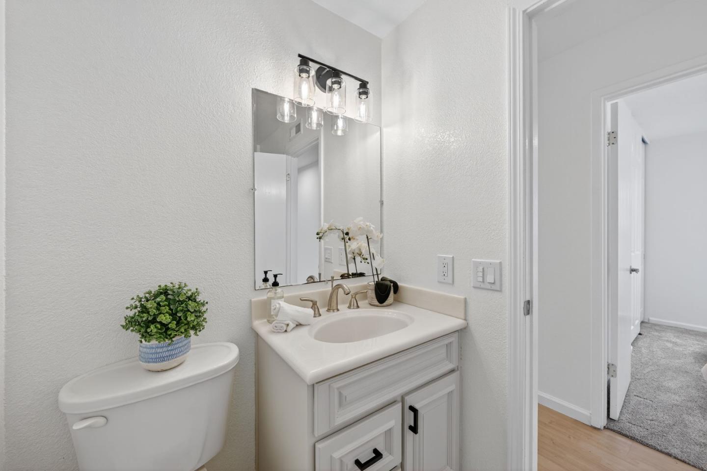 Detail Gallery Image 41 of 63 For 5060 Anaheim Loop, Union City,  CA 94587 - 4 Beds | 2 Baths