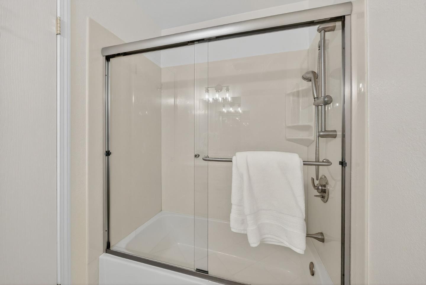 Detail Gallery Image 43 of 63 For 5060 Anaheim Loop, Union City,  CA 94587 - 4 Beds | 2 Baths