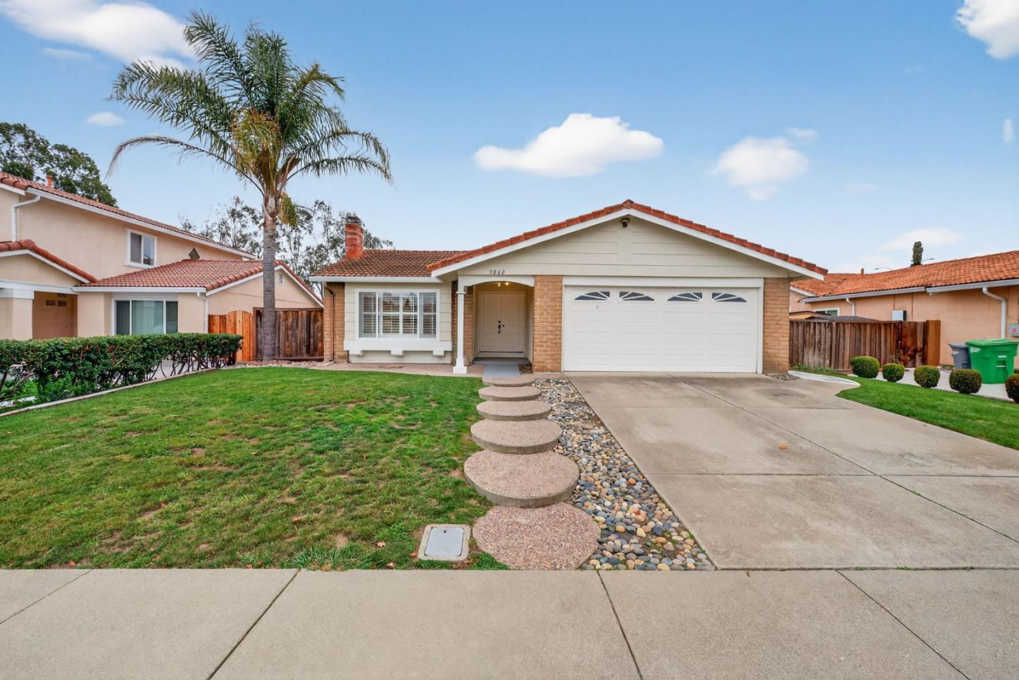 Detail Gallery Image 8 of 63 For 5060 Anaheim Loop, Union City,  CA 94587 - 4 Beds | 2 Baths