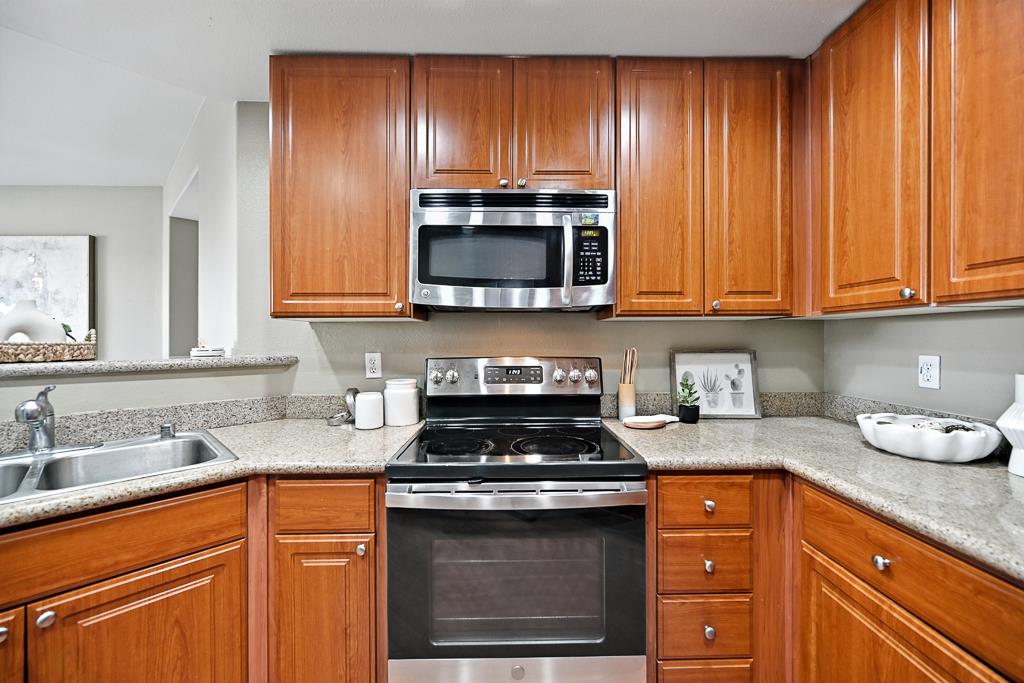 Detail Gallery Image 8 of 99 For 1883 Agnew Rd #367,  Santa Clara,  CA 95054 - 3 Beds | 2 Baths