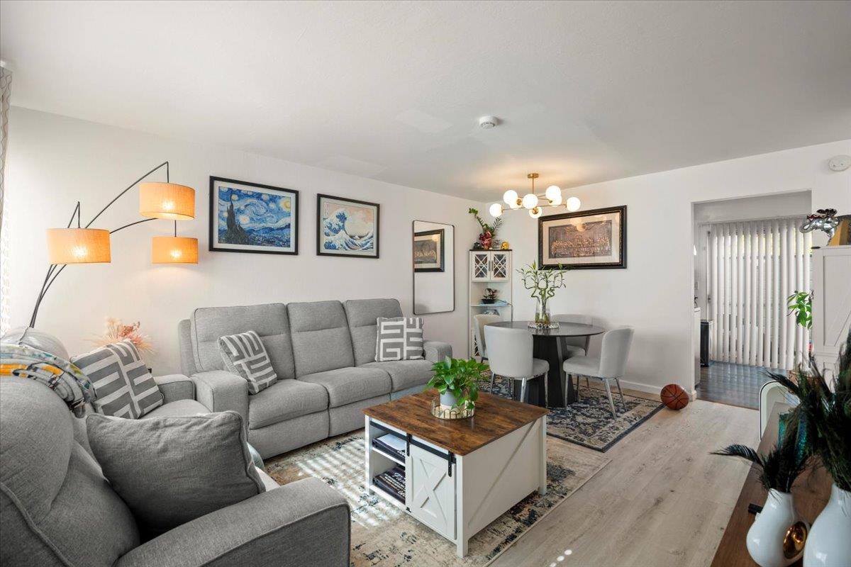 Detail Gallery Image 20 of 30 For 22032 Arbor Ave, Hayward,  CA 94541 - – Beds | – Baths