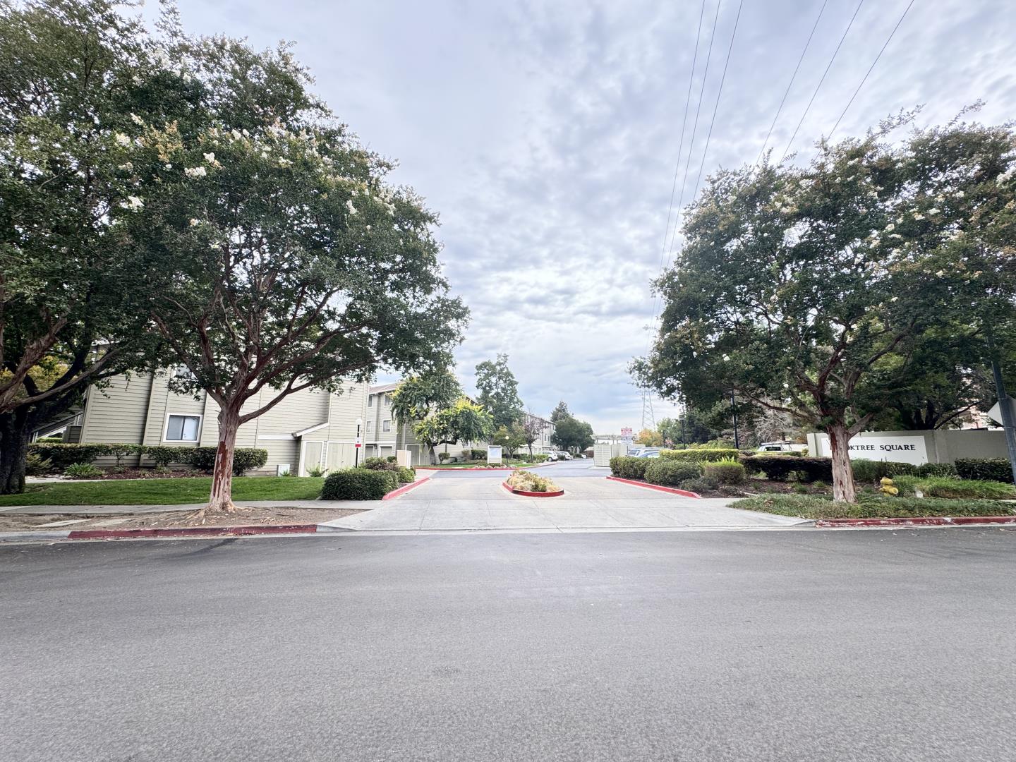 Detail Gallery Image 3 of 18 For 1763 Flickinger Pl, San Jose,  CA 95131 - 2 Beds | 2 Baths
