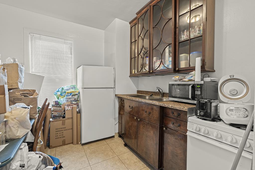 Detail Gallery Image 12 of 16 For 601 S 5th St, San Jose,  CA 95112 - – Beds | – Baths