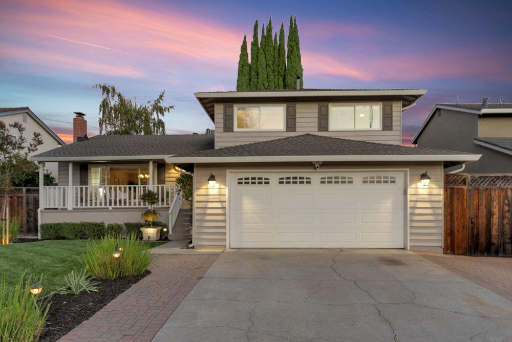 Detail Gallery Image 2 of 67 For 6136 Dunn Ave, San Jose,  CA 95123 - 4 Beds | 3 Baths