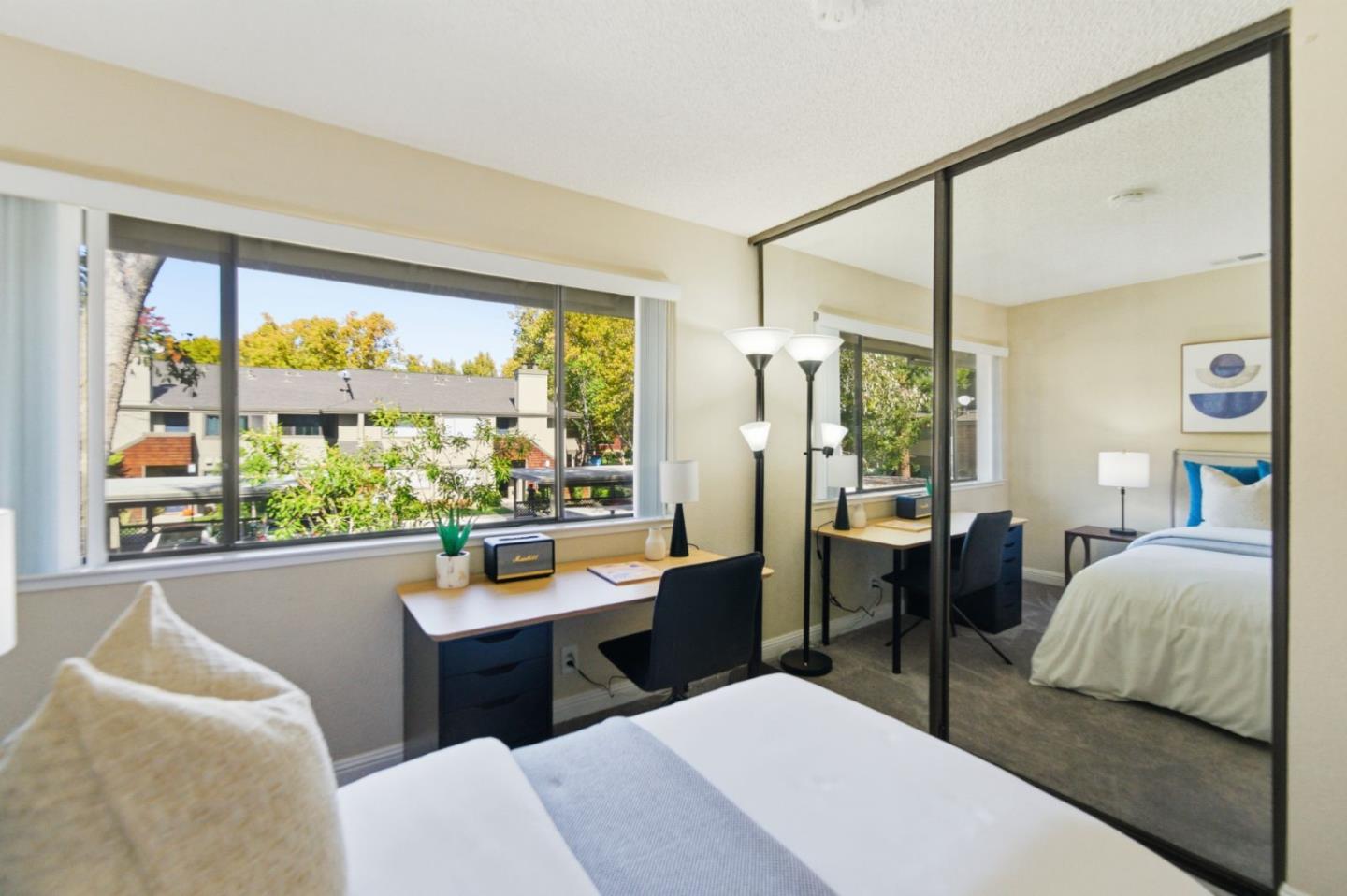 Detail Gallery Image 10 of 28 For 1913 La Terrace Cir, San Jose,  CA 95123 - 2 Beds | 2 Baths