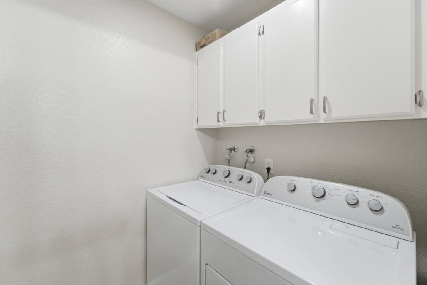 Detail Gallery Image 12 of 28 For 1913 La Terrace Cir, San Jose,  CA 95123 - 2 Beds | 2 Baths