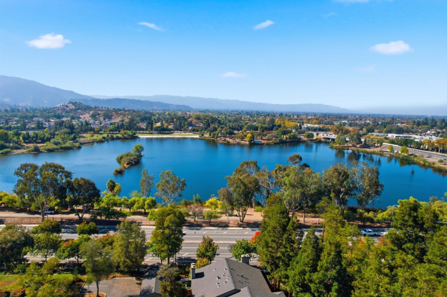 Detail Gallery Image 27 of 28 For 1913 La Terrace Cir, San Jose,  CA 95123 - 2 Beds | 2 Baths