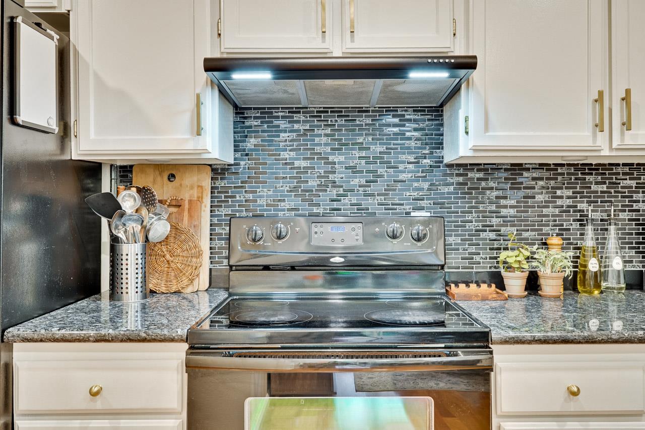 Detail Gallery Image 11 of 30 For 2664 Senter Rd #109,  San Jose,  CA 95111 - 2 Beds | 2 Baths