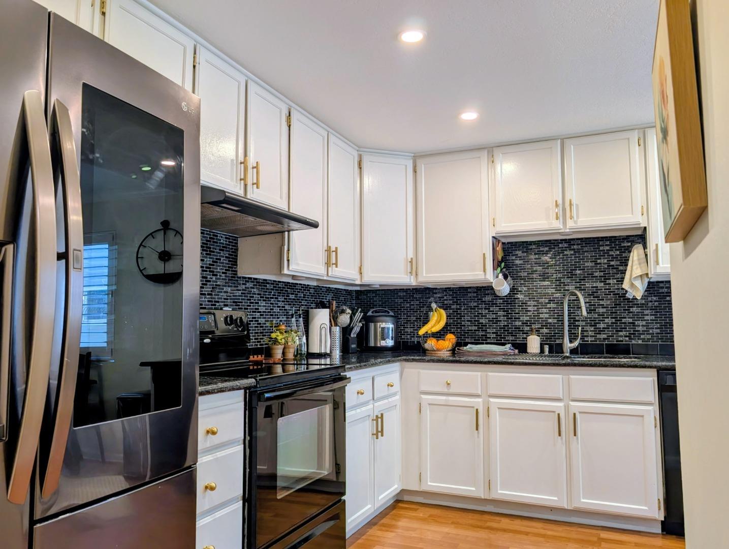 Detail Gallery Image 12 of 30 For 2664 Senter Rd #109,  San Jose,  CA 95111 - 2 Beds | 2 Baths