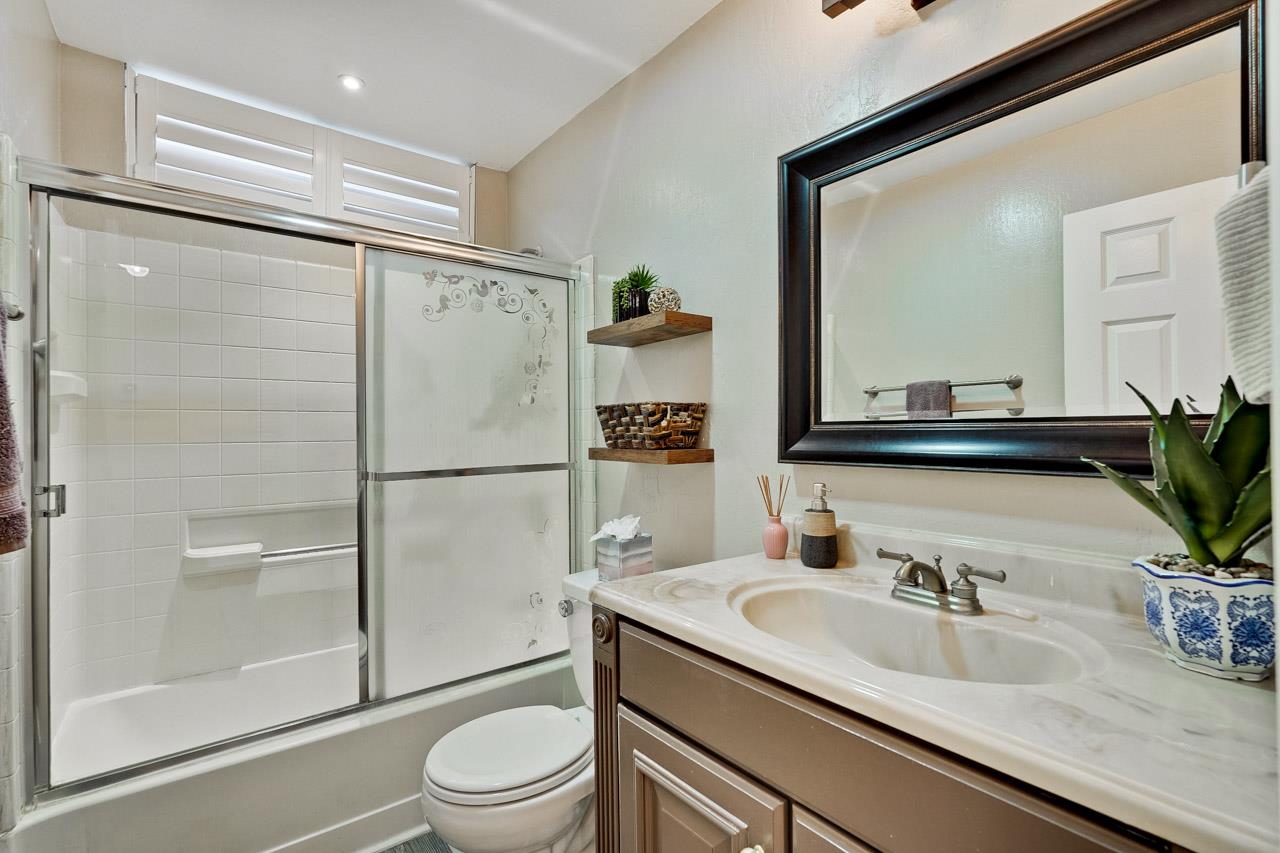 Detail Gallery Image 21 of 30 For 2664 Senter Rd #109,  San Jose,  CA 95111 - 2 Beds | 2 Baths