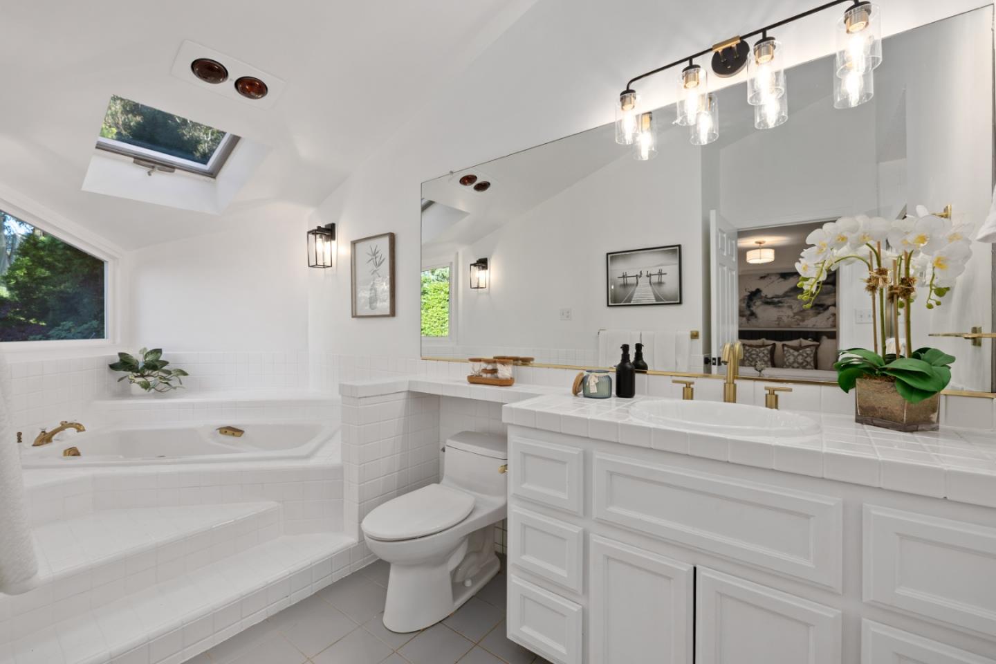 Detail Gallery Image 32 of 42 For 3611 Kingridge Dr, San Mateo,  CA 94403 - 3 Beds | 2 Baths