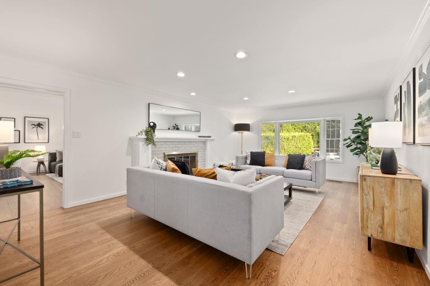 Detail Gallery Image 5 of 42 For 3611 Kingridge Dr, San Mateo,  CA 94403 - 3 Beds | 2 Baths