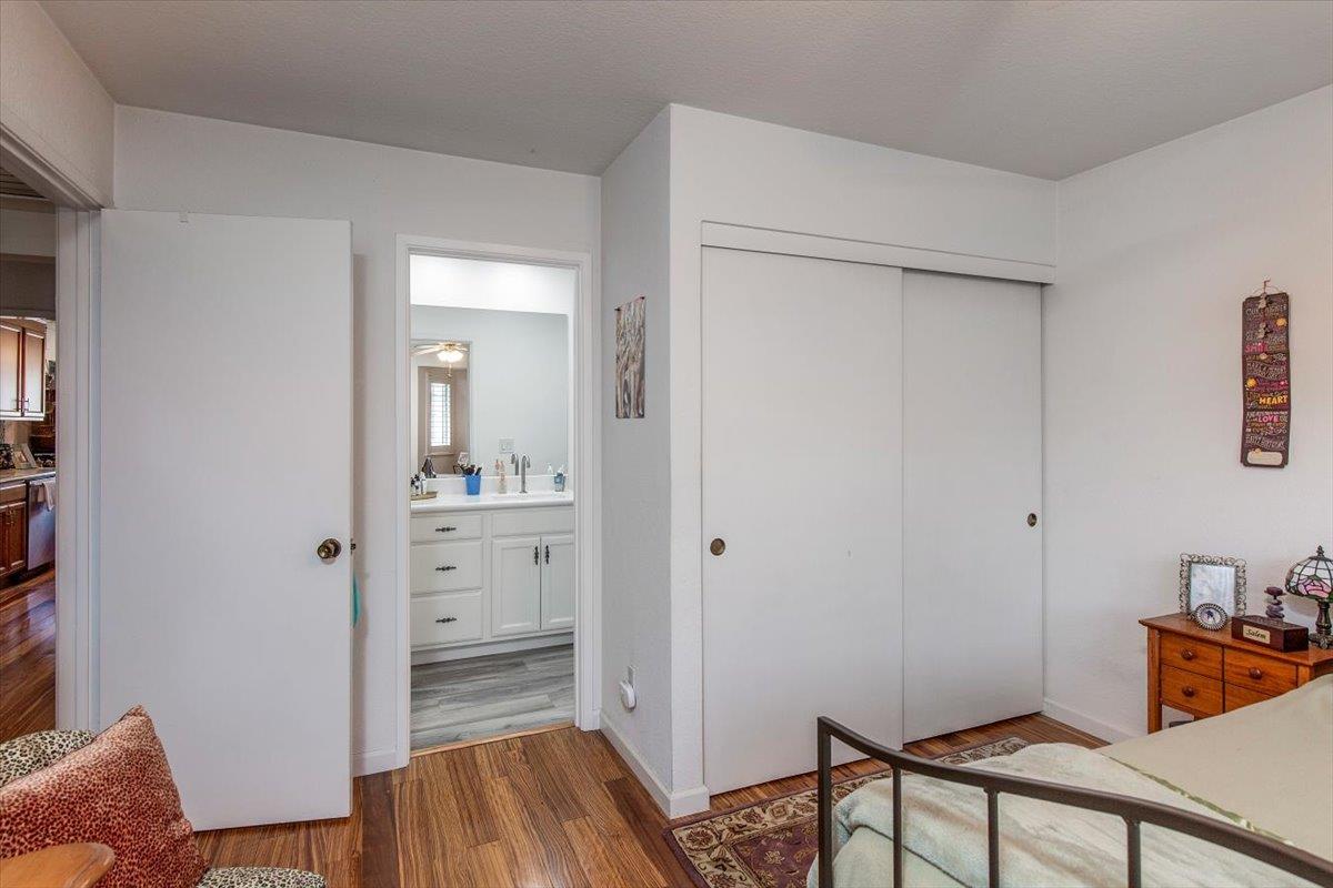 Detail Gallery Image 13 of 23 For 3489 Wine Barrel Way, San Jose,  CA 95124 - 2 Beds | 2 Baths