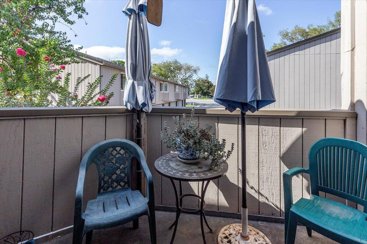 Detail Gallery Image 18 of 23 For 3489 Wine Barrel Way, San Jose,  CA 95124 - 2 Beds | 2 Baths