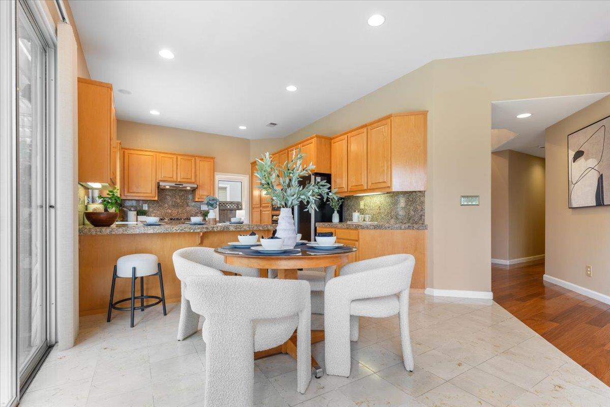 Detail Gallery Image 15 of 53 For 5813 Firestone Ct, San Jose,  CA 95138 - 5 Beds | 3 Baths