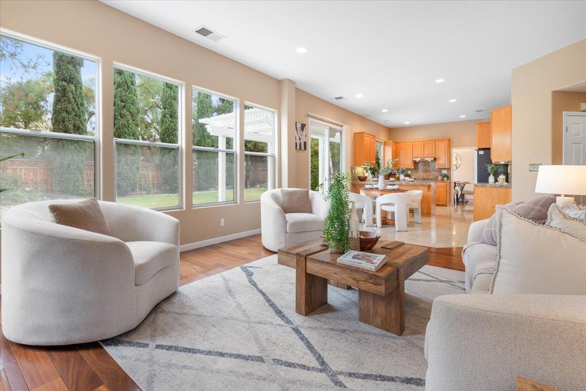 Detail Gallery Image 17 of 53 For 5813 Firestone Ct, San Jose,  CA 95138 - 5 Beds | 3 Baths