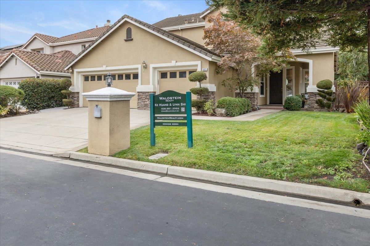 Detail Gallery Image 2 of 53 For 5813 Firestone Ct, San Jose,  CA 95138 - 5 Beds | 3 Baths